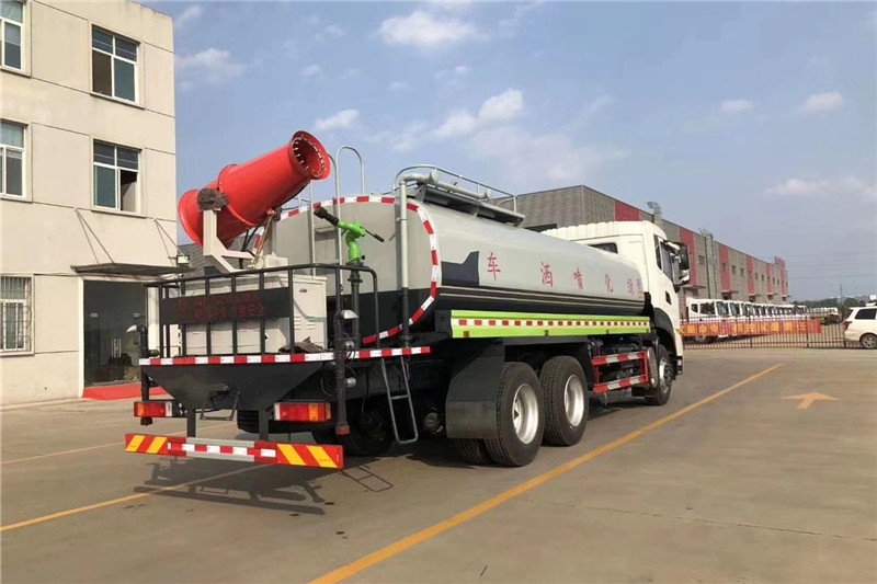 東風(fēng)天龍后八輪20噸噴霧車,國六綠化噴灑車